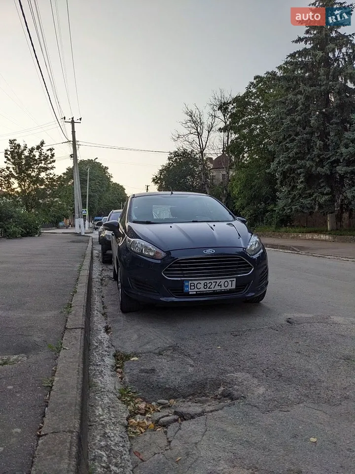 2013 Ford Fiesta - мініатюра 13