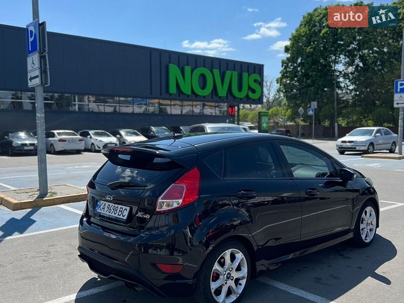 Хэтчбек Ford Fiesta 2019 в Киеве