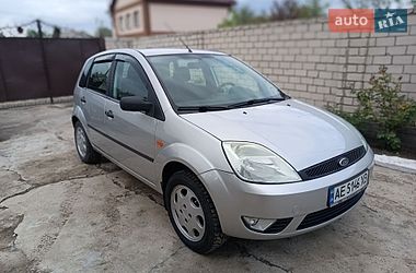 Хетчбек Ford Fiesta 2004 в Дніпрі