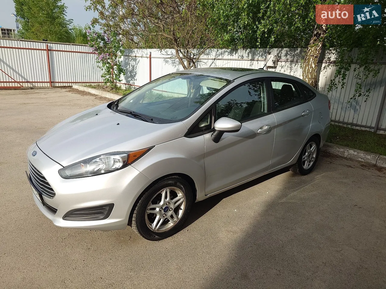 2016 Ford Fiesta - мініатюра 25