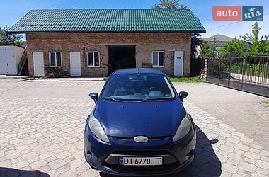 Хэтчбек Ford Fiesta 2010 в Тлумаче