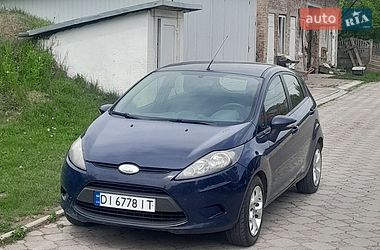 Хетчбек Ford Fiesta 2010 в Тлумачі