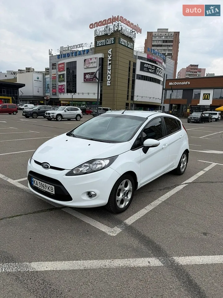 2013 Ford Fiesta - мініатюра 13