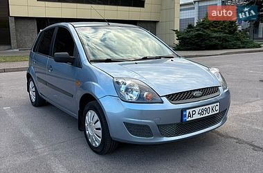 Хэтчбек Ford Fiesta 2006 в Запорожье