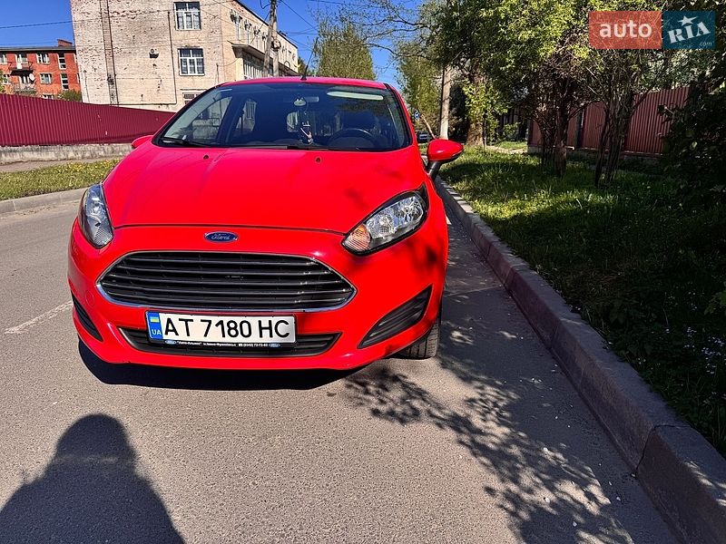 Хэтчбек Ford Fiesta 2013 в Калуше фото Хэтчбек Ford Fiesta 2013 в Калуше
