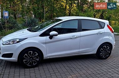 Хетчбек Ford Fiesta 2016 в Одесі