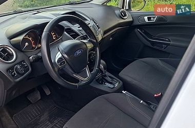 Хетчбек Ford Fiesta 2016 в Одесі