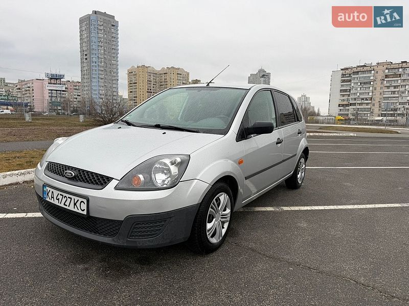 Хэтчбек Ford Fiesta 2007 в Киеве фото 5 Хэтчбек Ford Fiesta 2007 в Киеве