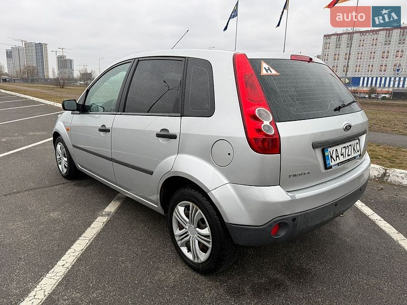 Хэтчбек Ford Fiesta 2007 в Киеве фото 7 Хэтчбек Ford Fiesta 2007 в Киеве