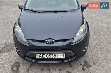 Хетчбек Ford Fiesta 2012 в Дніпрі