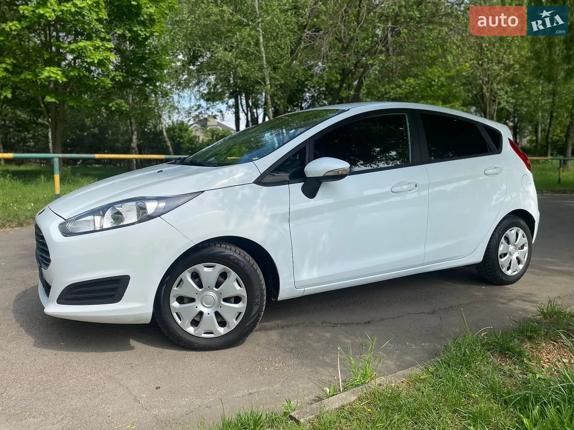 2015 Ford Fiesta - мініатюра 7