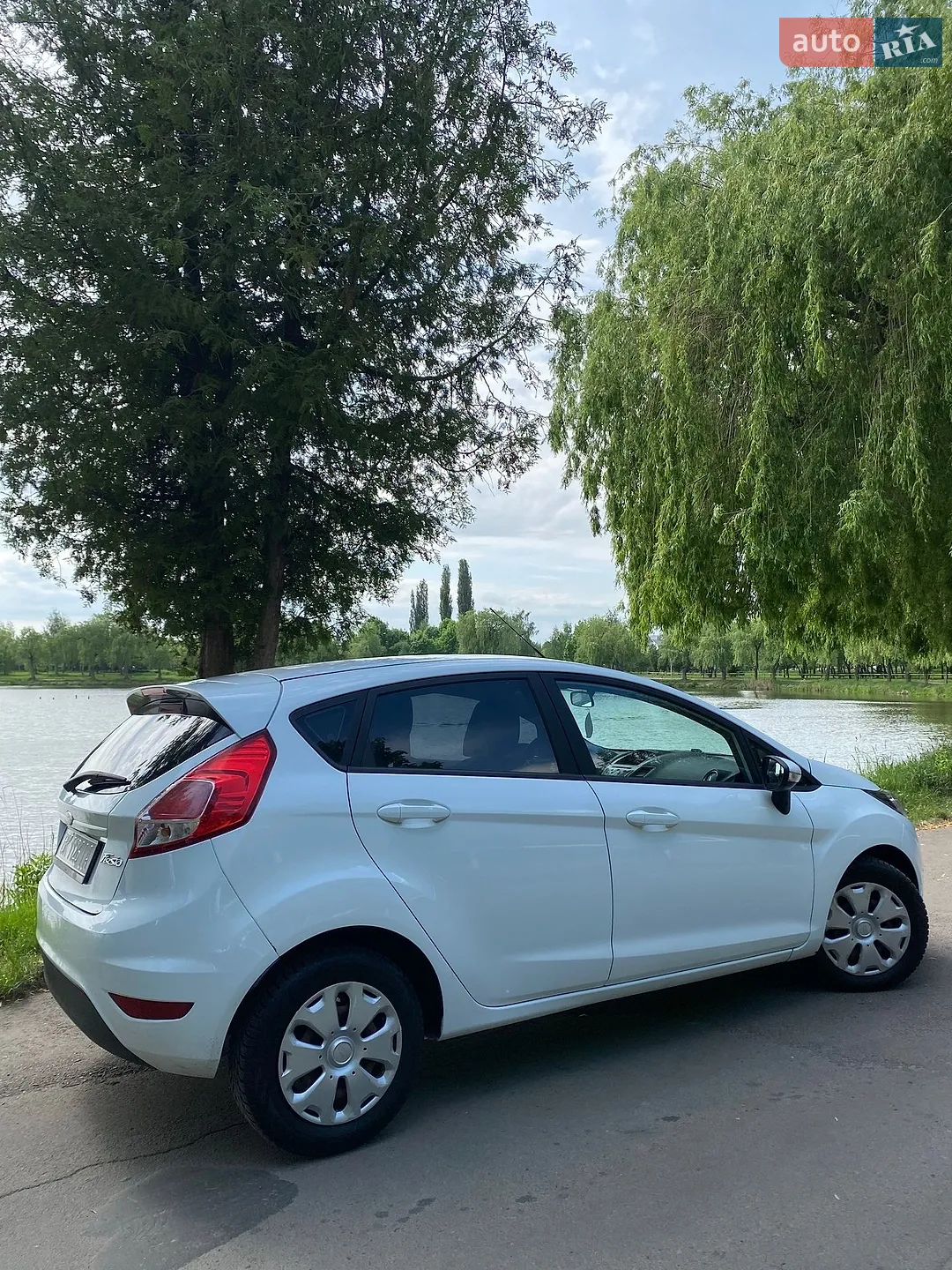 2015 Ford Fiesta - мініатюра 11