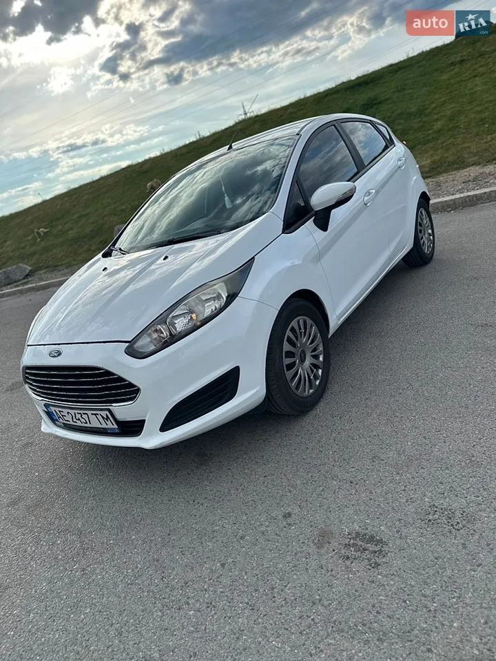 2015 Ford Fiesta - мініатюра 26