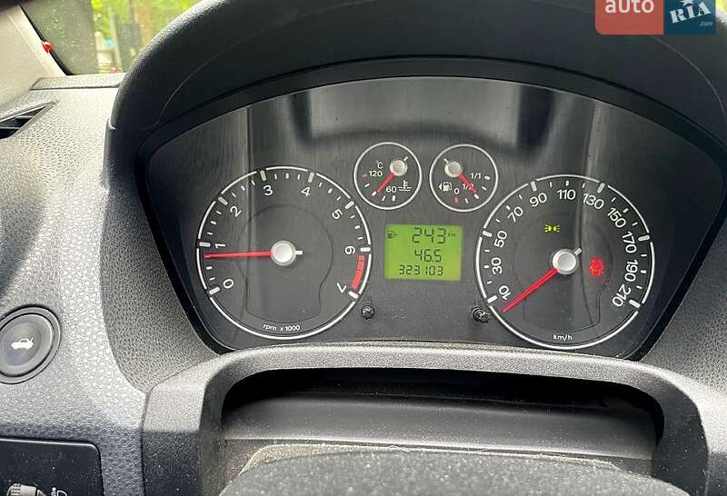 Хетчбек Ford Fiesta 2007 в Києві