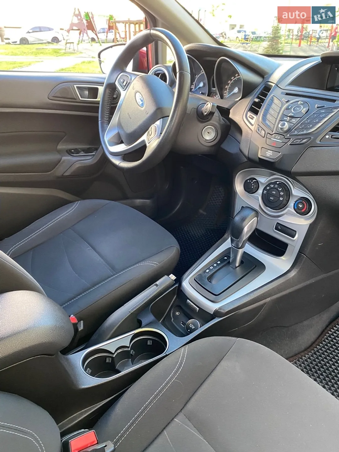 2016 Ford Fiesta - мініатюра 7
