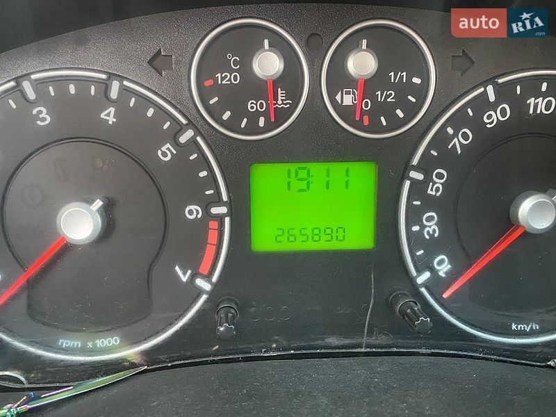 Хетчбек Ford Fiesta 2006 в Рівному