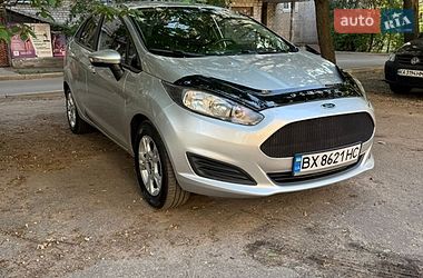 Седан Ford Fiesta 2015 в Києві