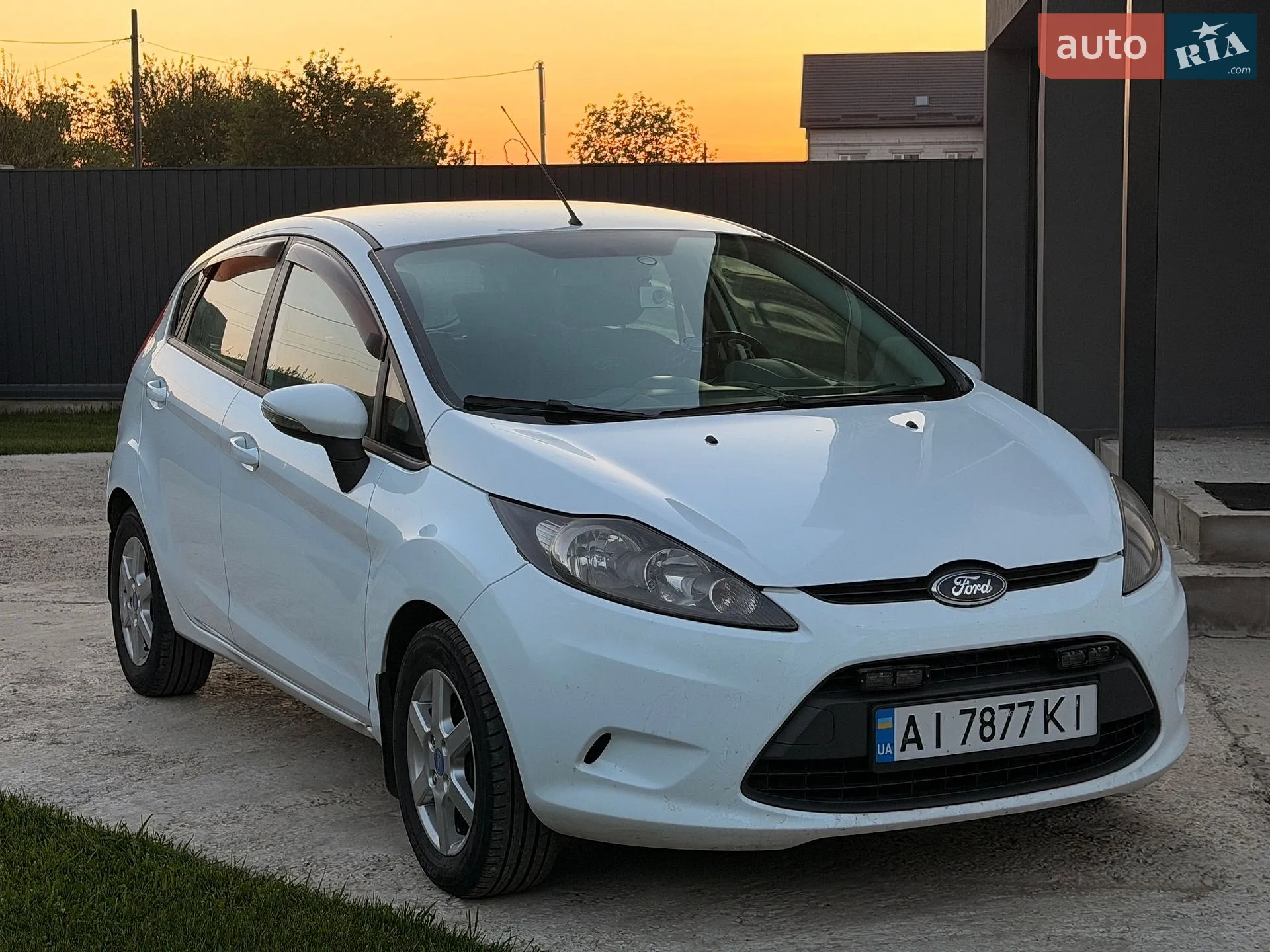 2011 Ford Fiesta - фото 1
