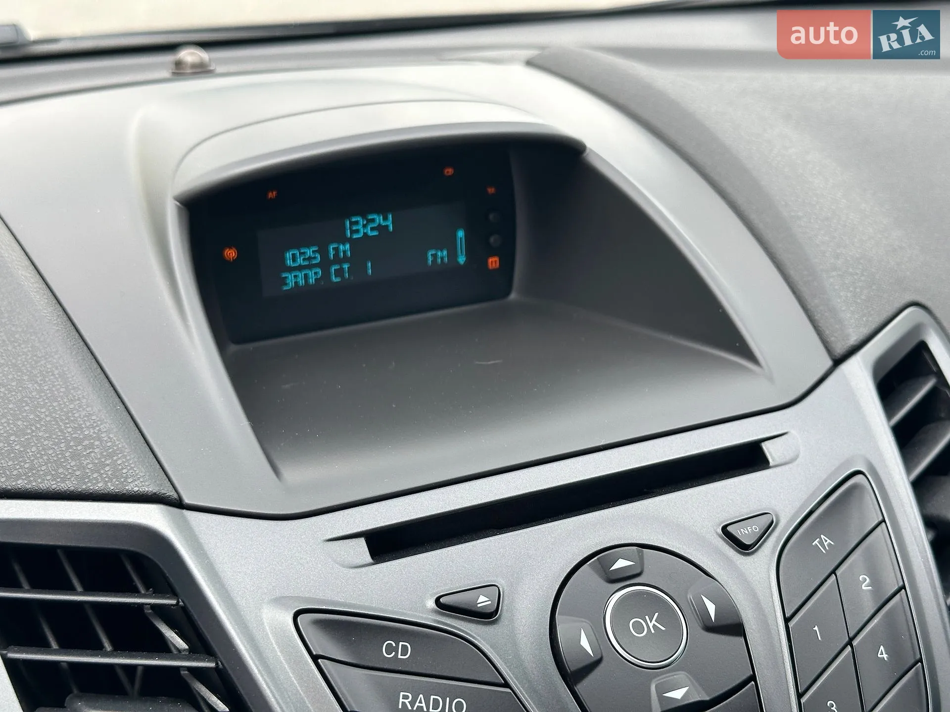 2016 Ford Fiesta - мініатюра 19