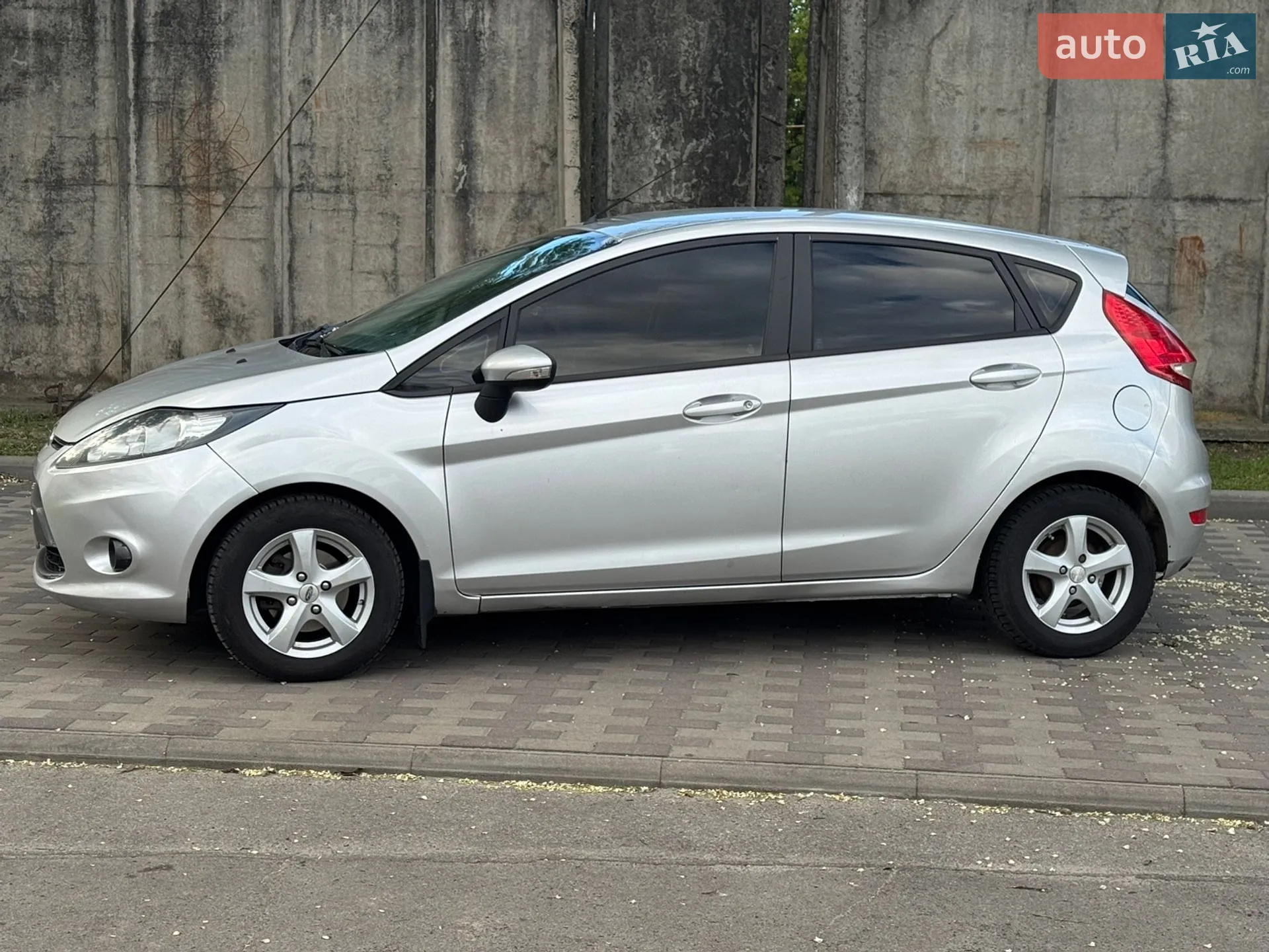 2011 Ford Fiesta - мініатюра 7