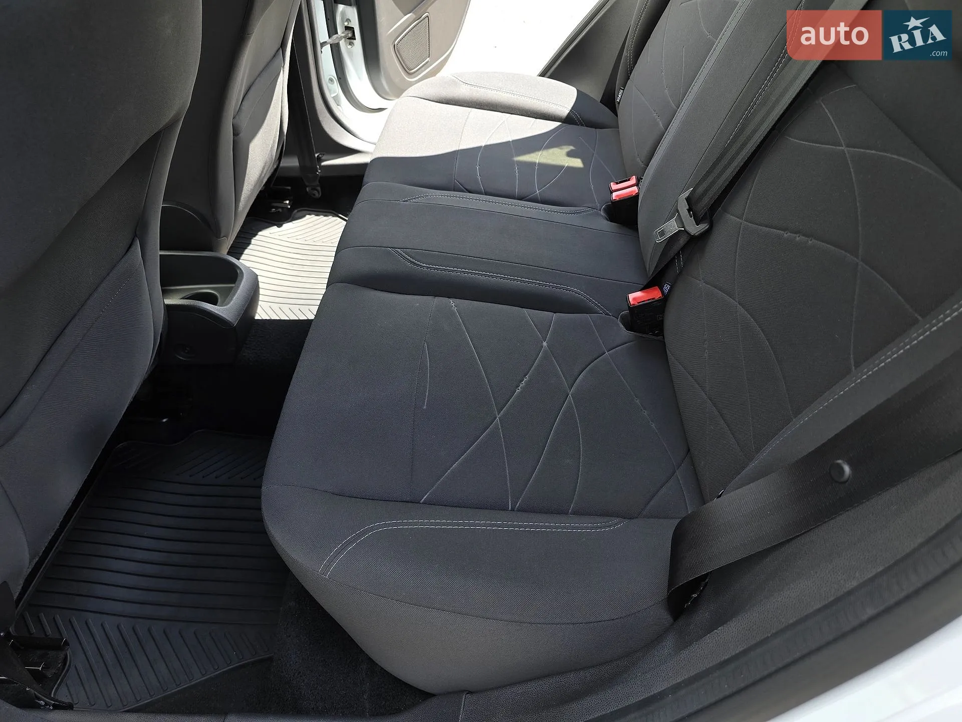 2015 Ford Fiesta - мініатюра 36