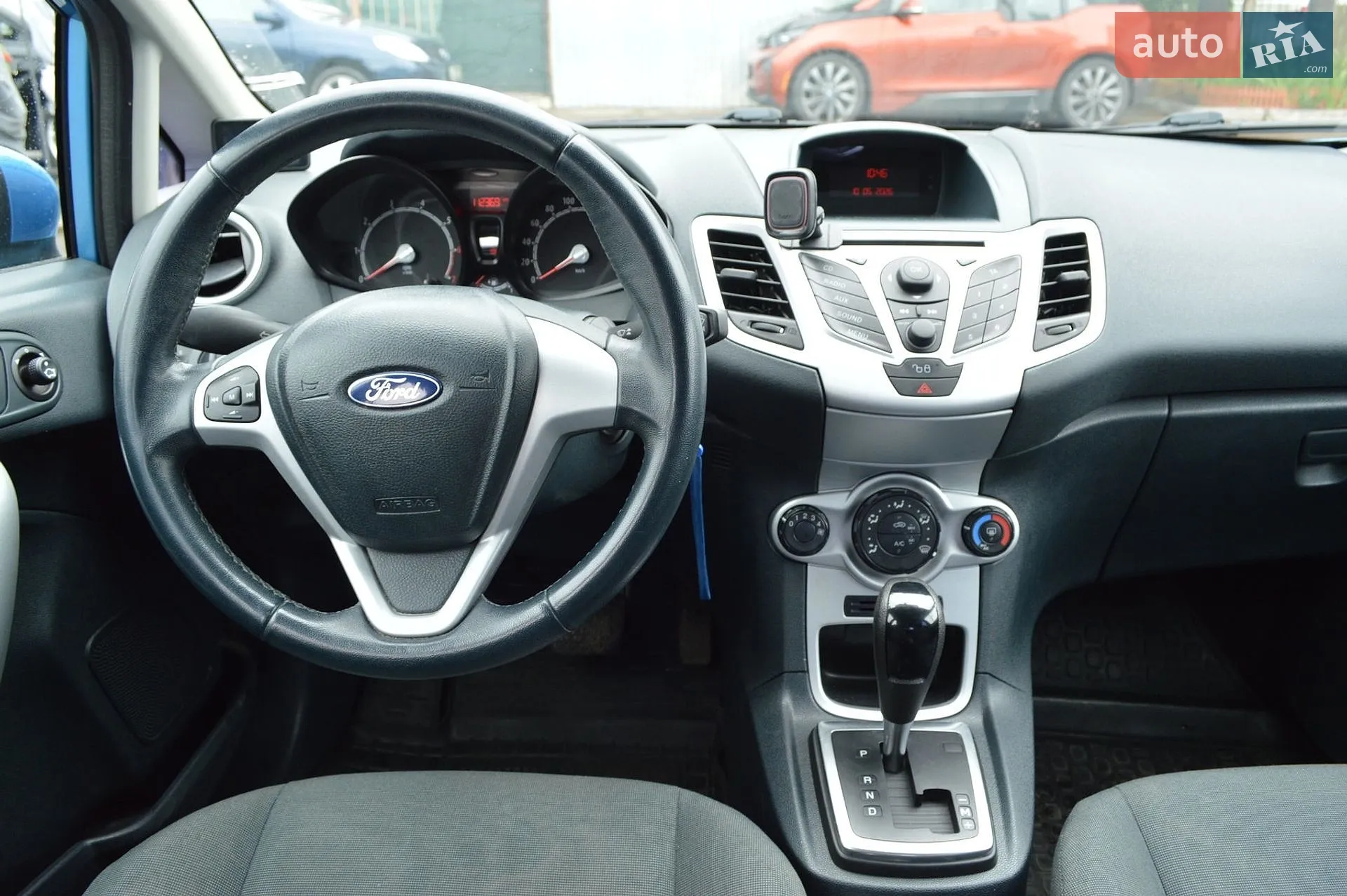 2011 Ford Fiesta - мініатюра 12