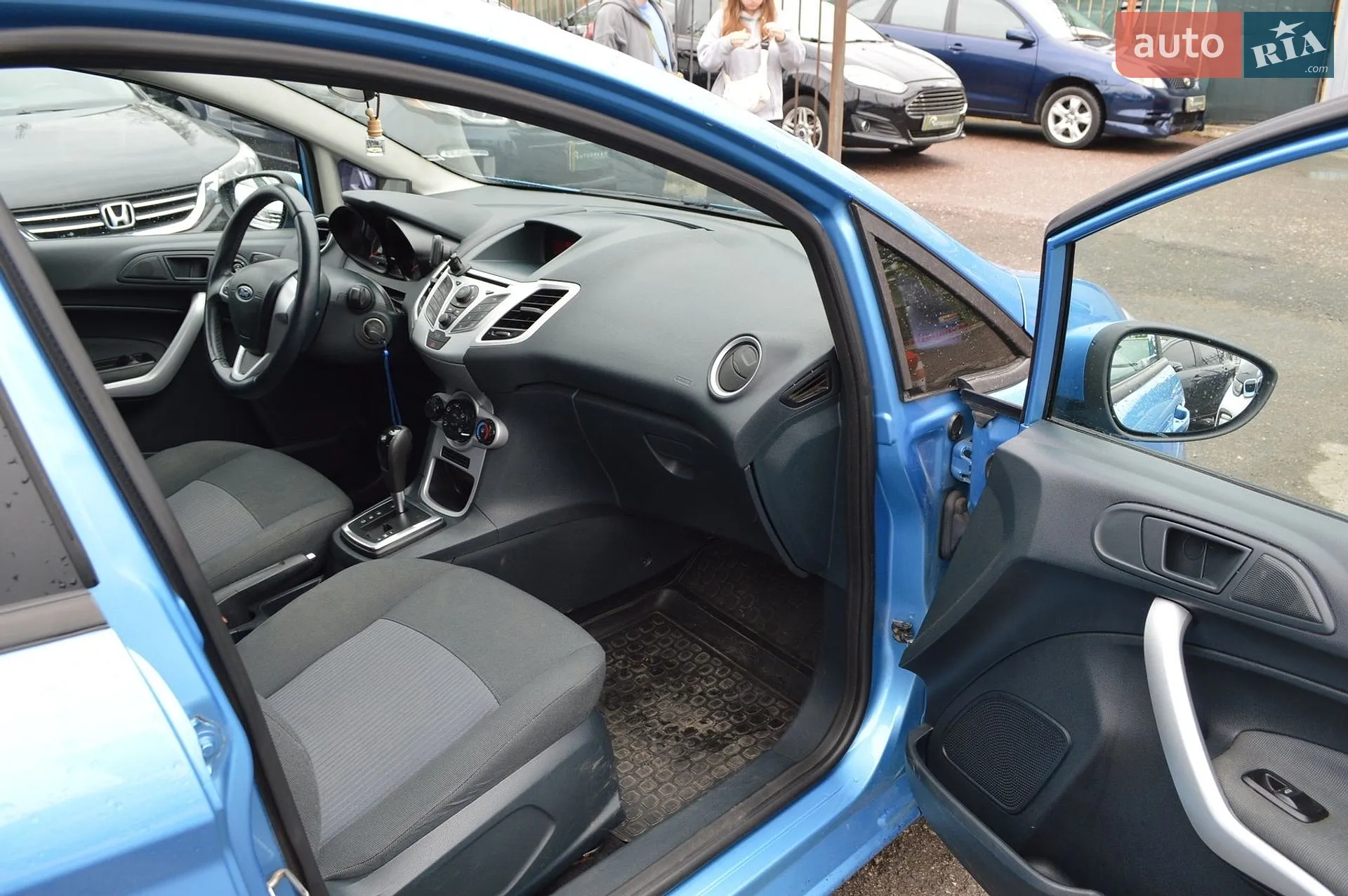 2011 Ford Fiesta - мініатюра 17