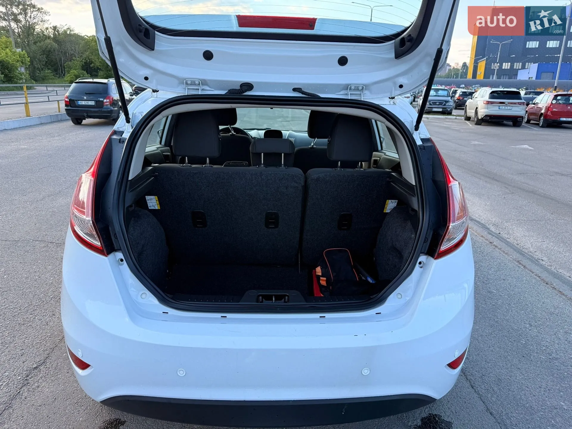 2019 Ford Fiesta - мініатюра 8