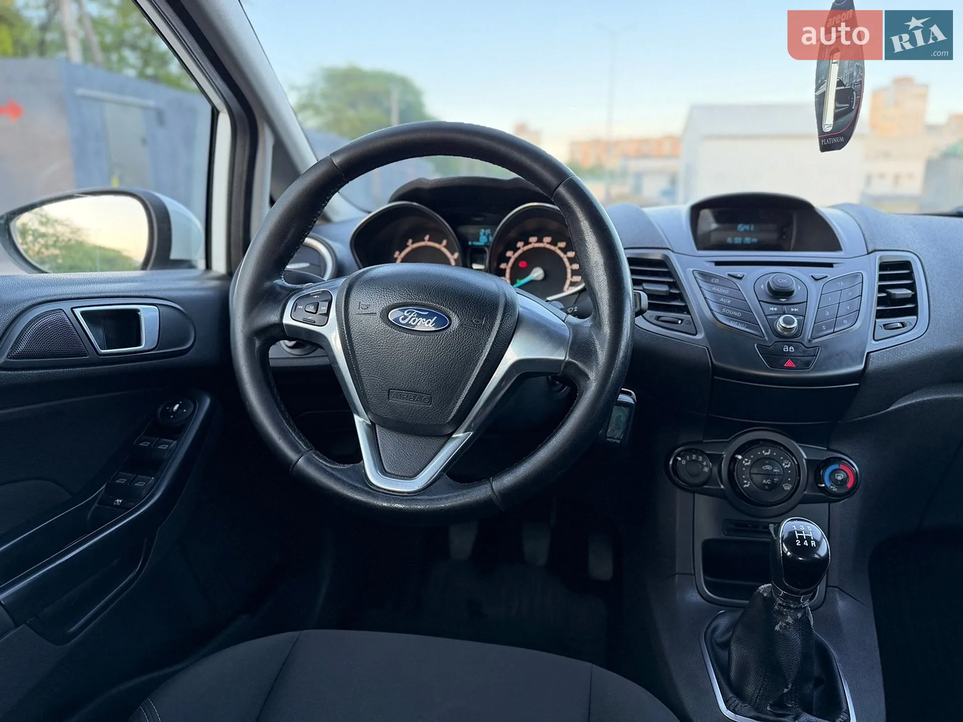 2014 Ford Fiesta - мініатюра 15
