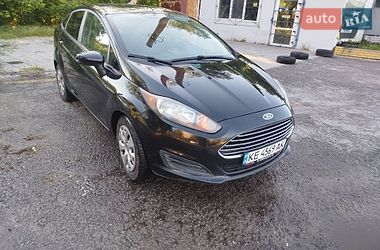 Седан Ford Fiesta 2015 в Днепре фото 2 Седан Ford Fiesta 2015 в Днепре