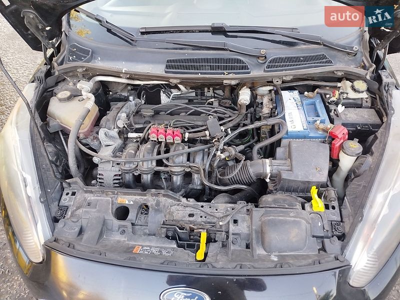 Седан Ford Fiesta 2015 в Днепре фото 11 Седан Ford Fiesta 2015 в Днепре