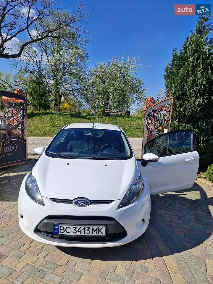 2011 Ford Fiesta - мініатюра 26