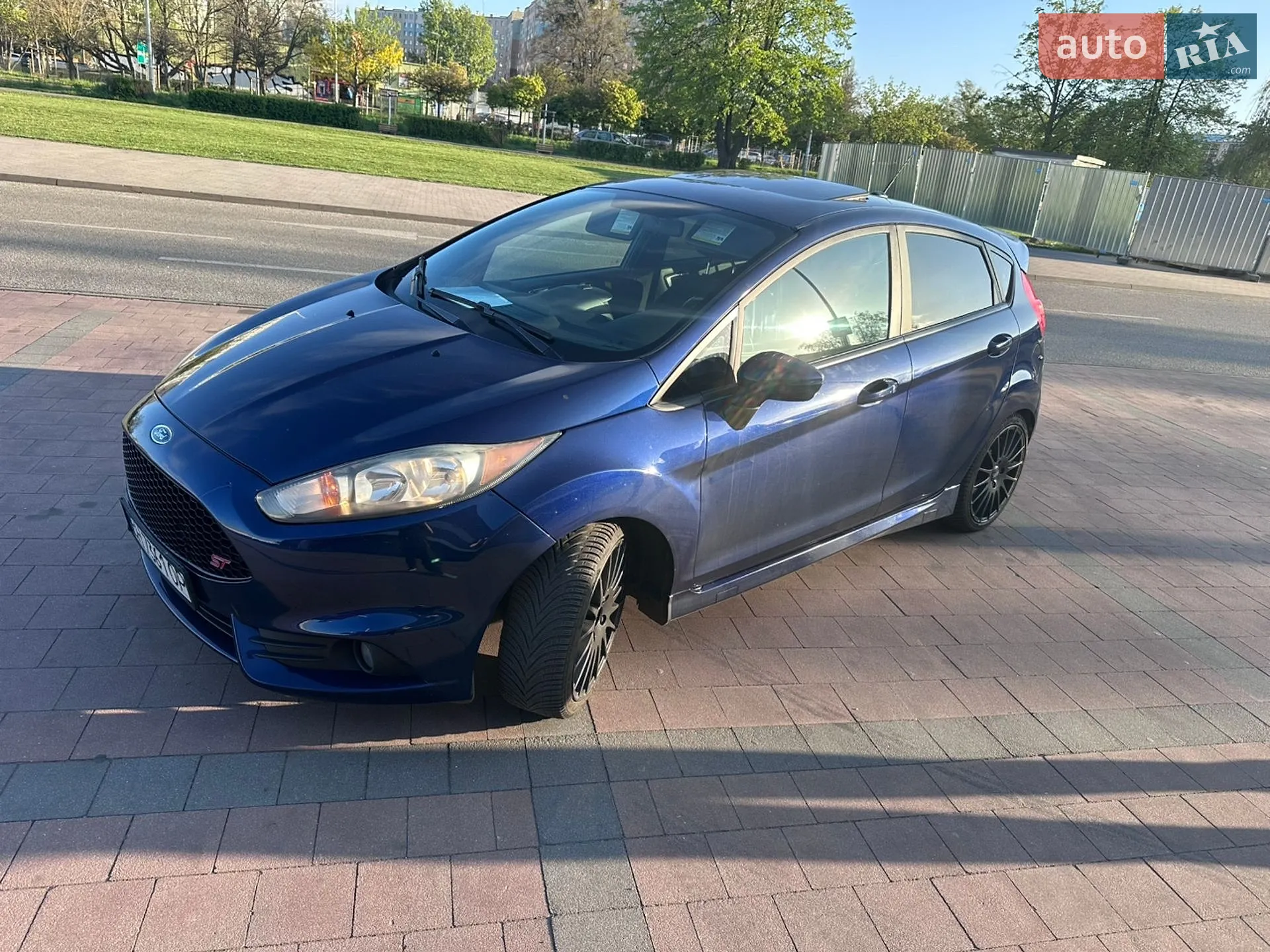 2015 Ford Fiesta - мініатюра 21