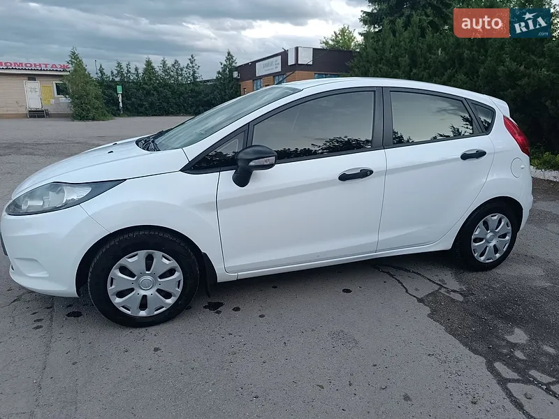 Ford Fiesta 2012 VIN WF0JXXGAJJCA04686 фото оголошення 7 з 57