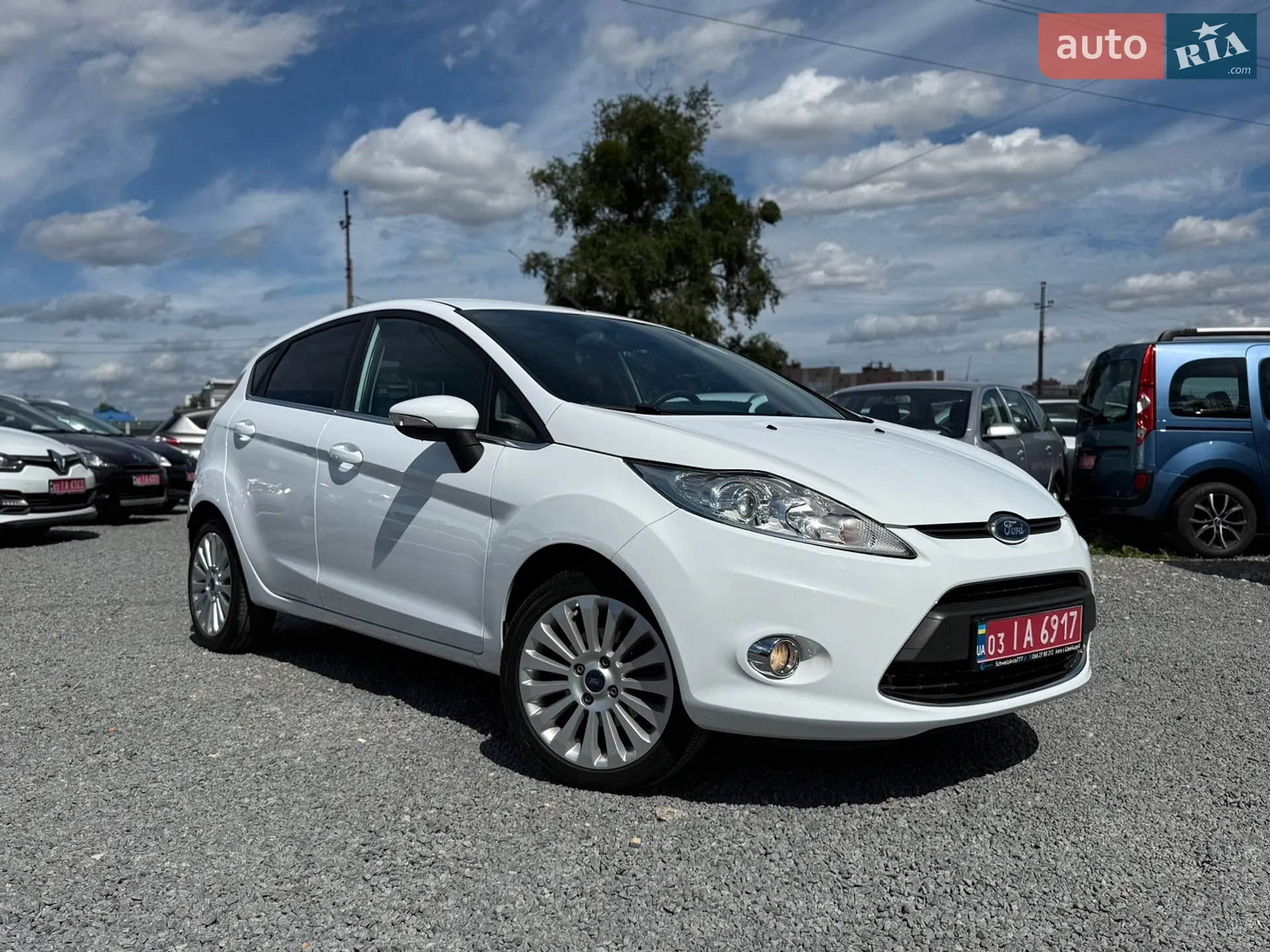 2011 Ford Fiesta - мініатюра 12