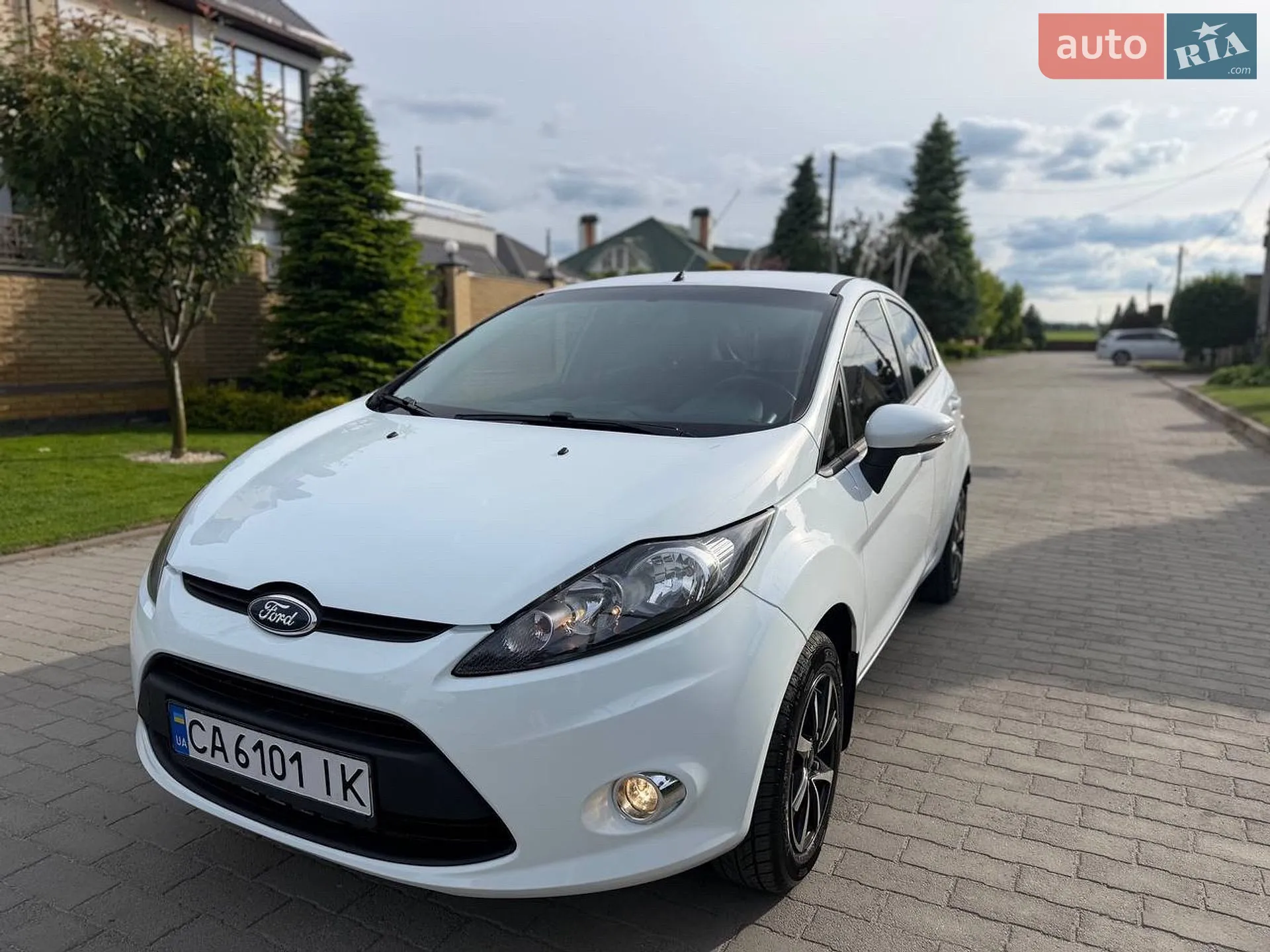2012 Ford Fiesta - мініатюра 10