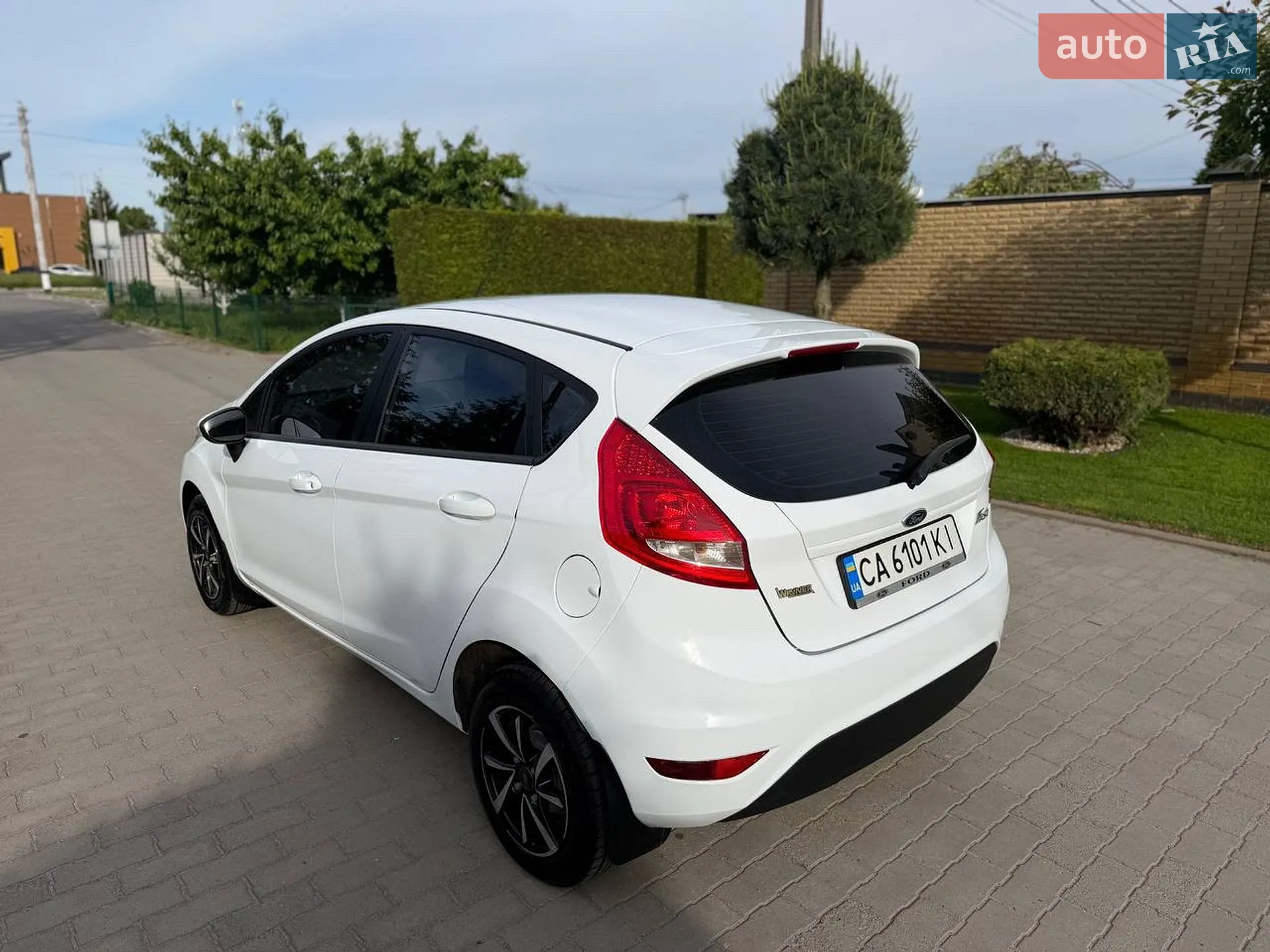 2012 Ford Fiesta - мініатюра 21