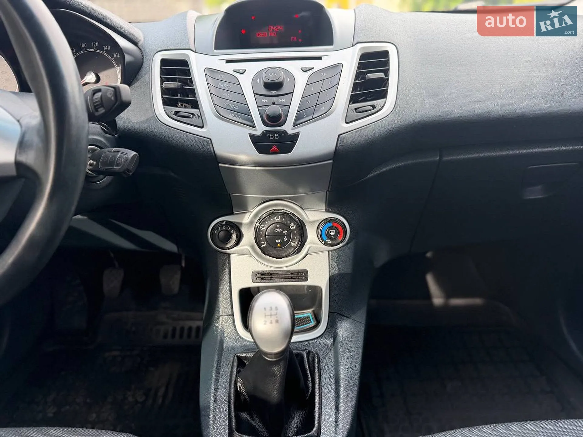 2012 Ford Fiesta - мініатюра 32