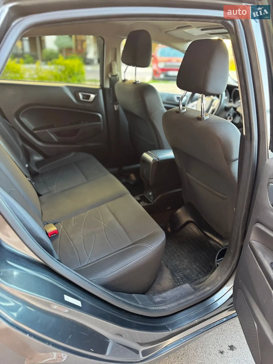 2015 Ford Fiesta - мініатюра 22