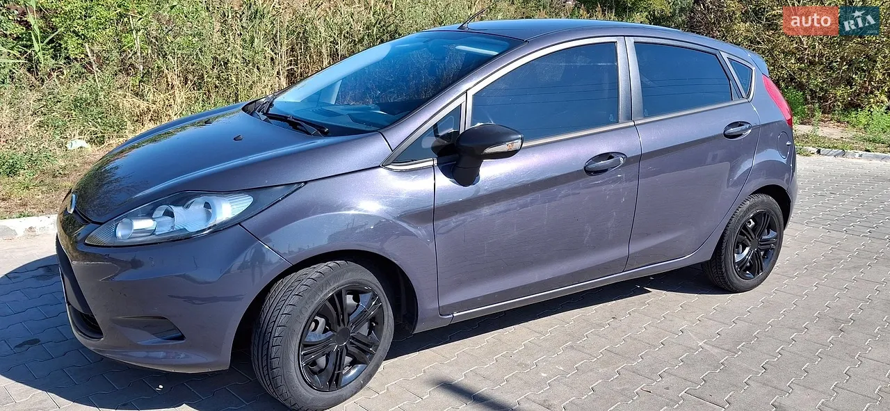 2011 Ford Fiesta - мініатюра 13