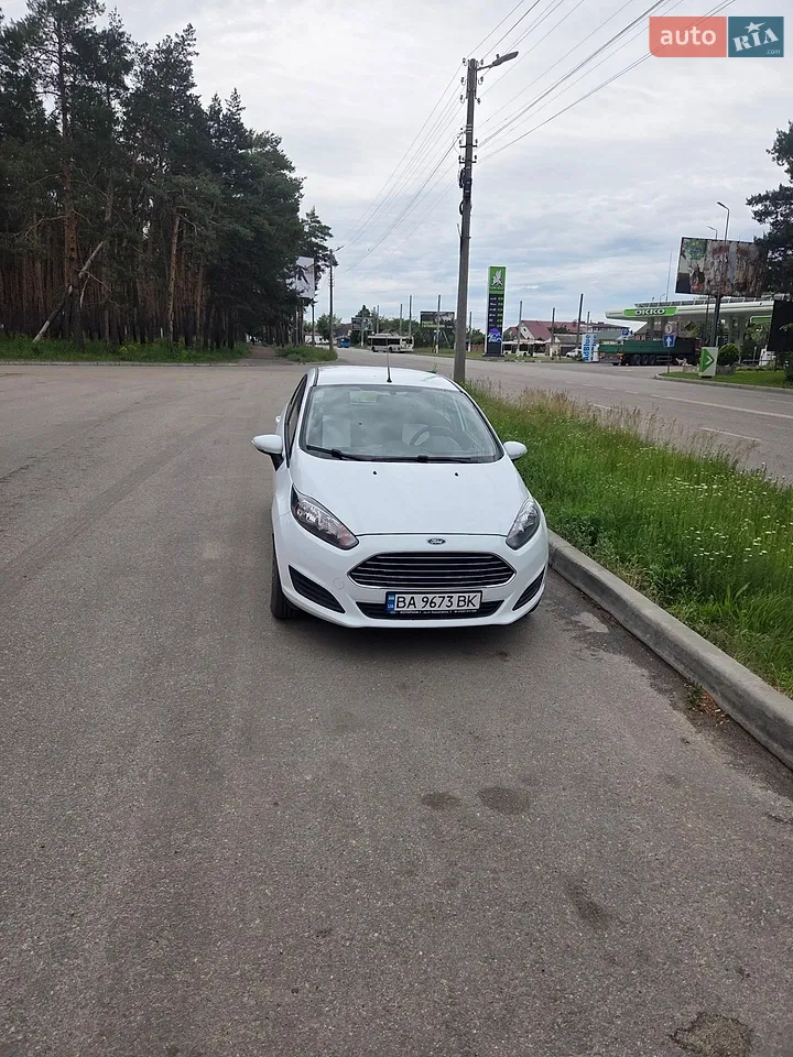 2013 Ford Fiesta - мініатюра 21