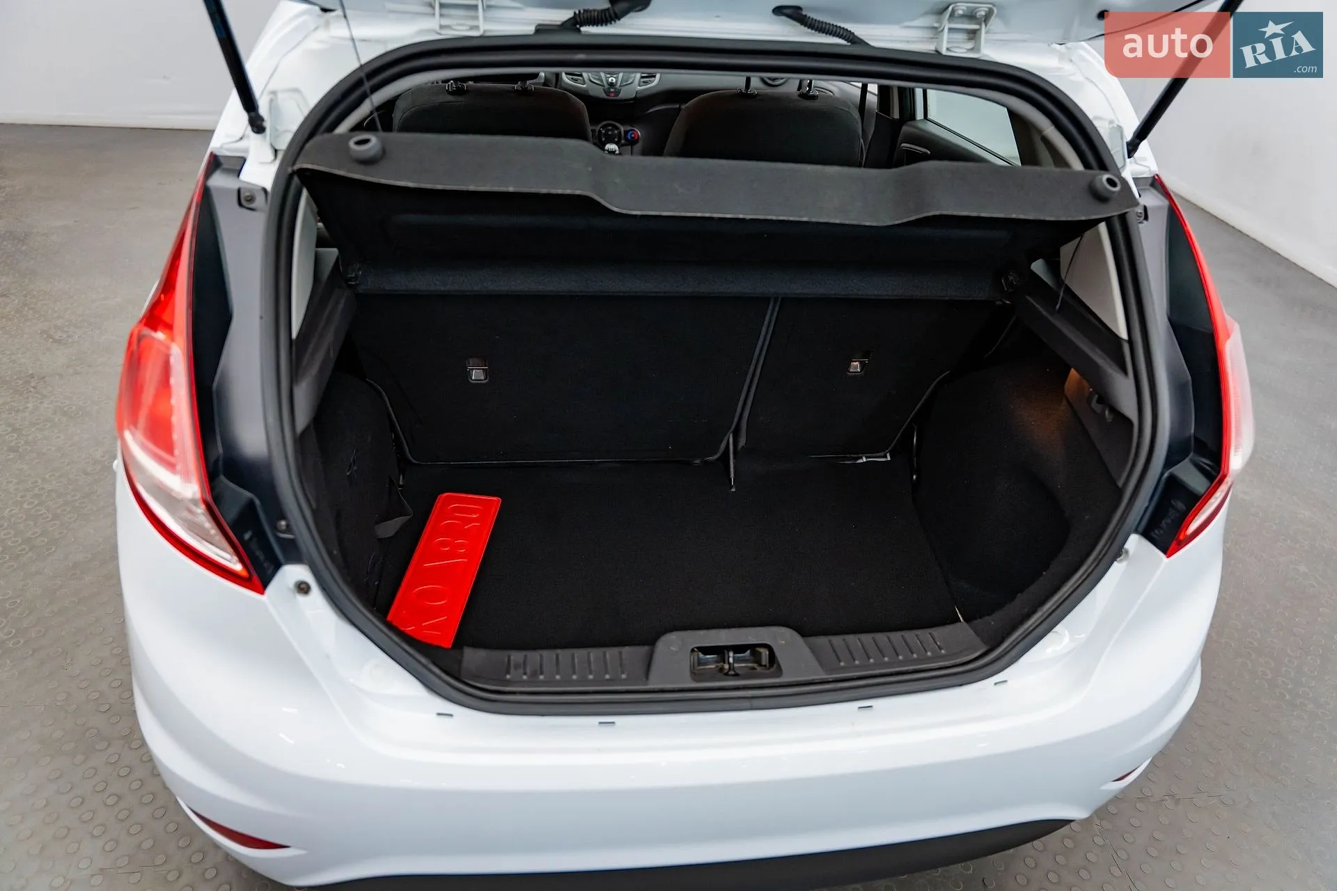 2013 Ford Fiesta - мініатюра 7