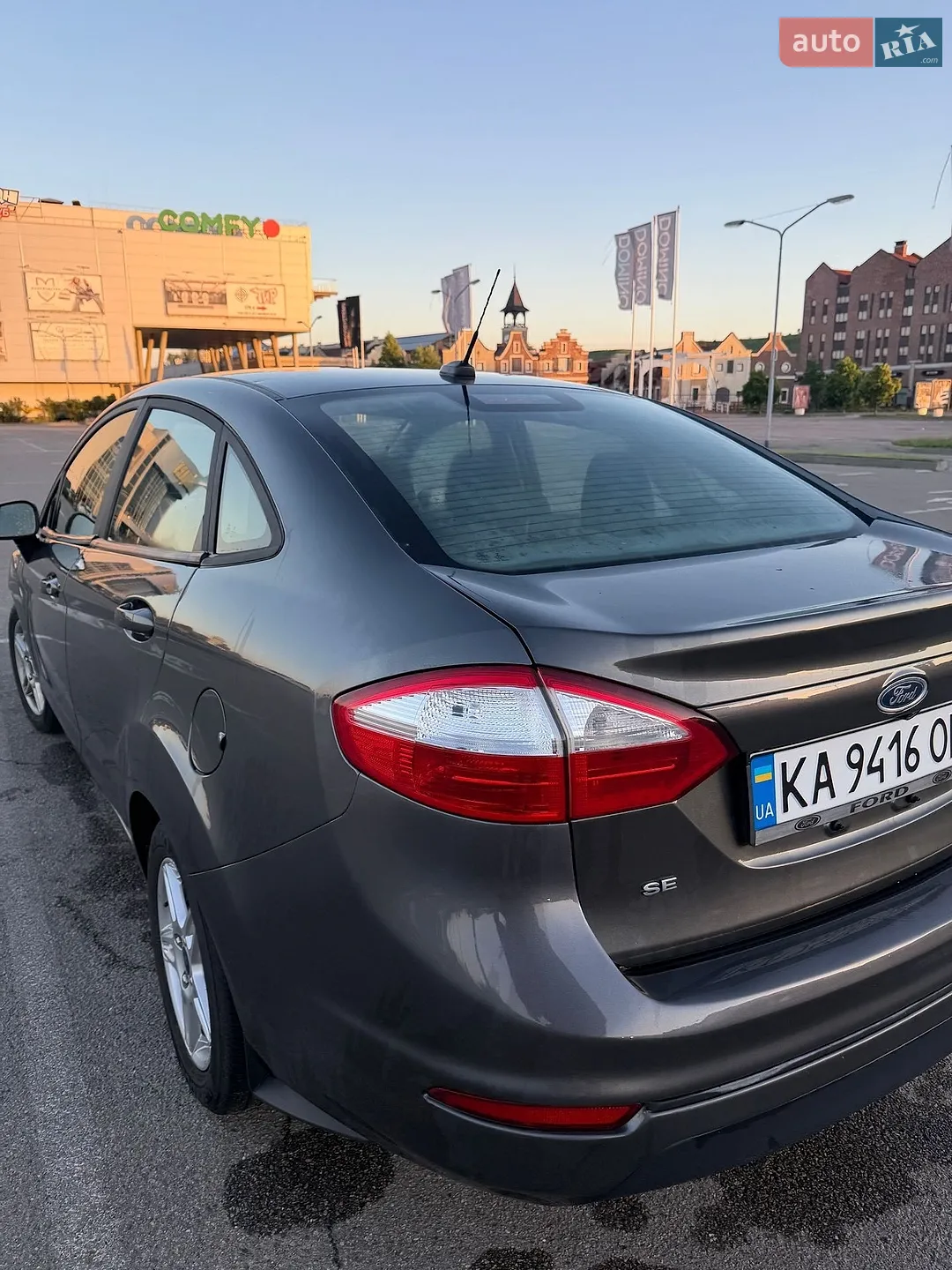 2019 Ford Fiesta - мініатюра 17