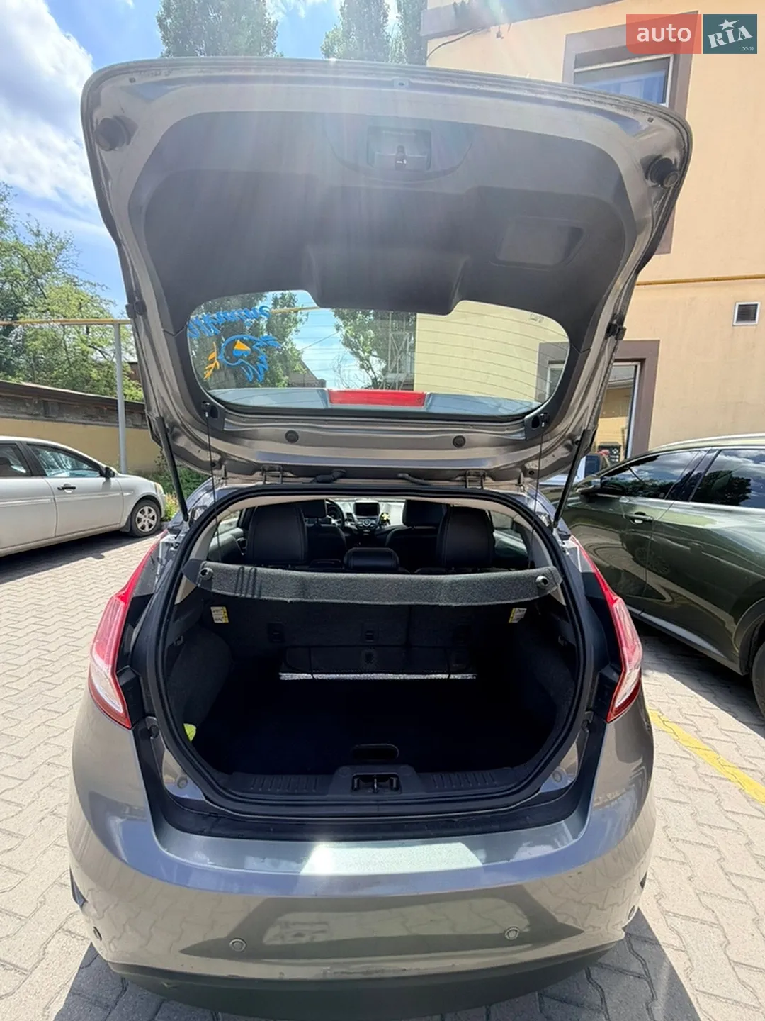 2013 Ford Fiesta - мініатюра 11