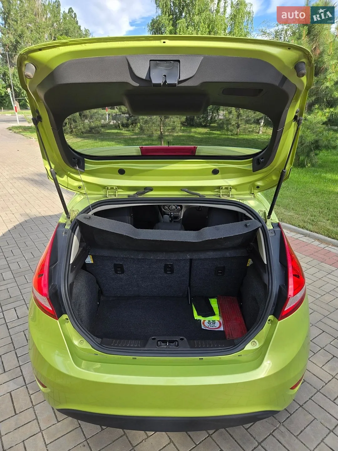 2012 Ford Fiesta - мініатюра 23