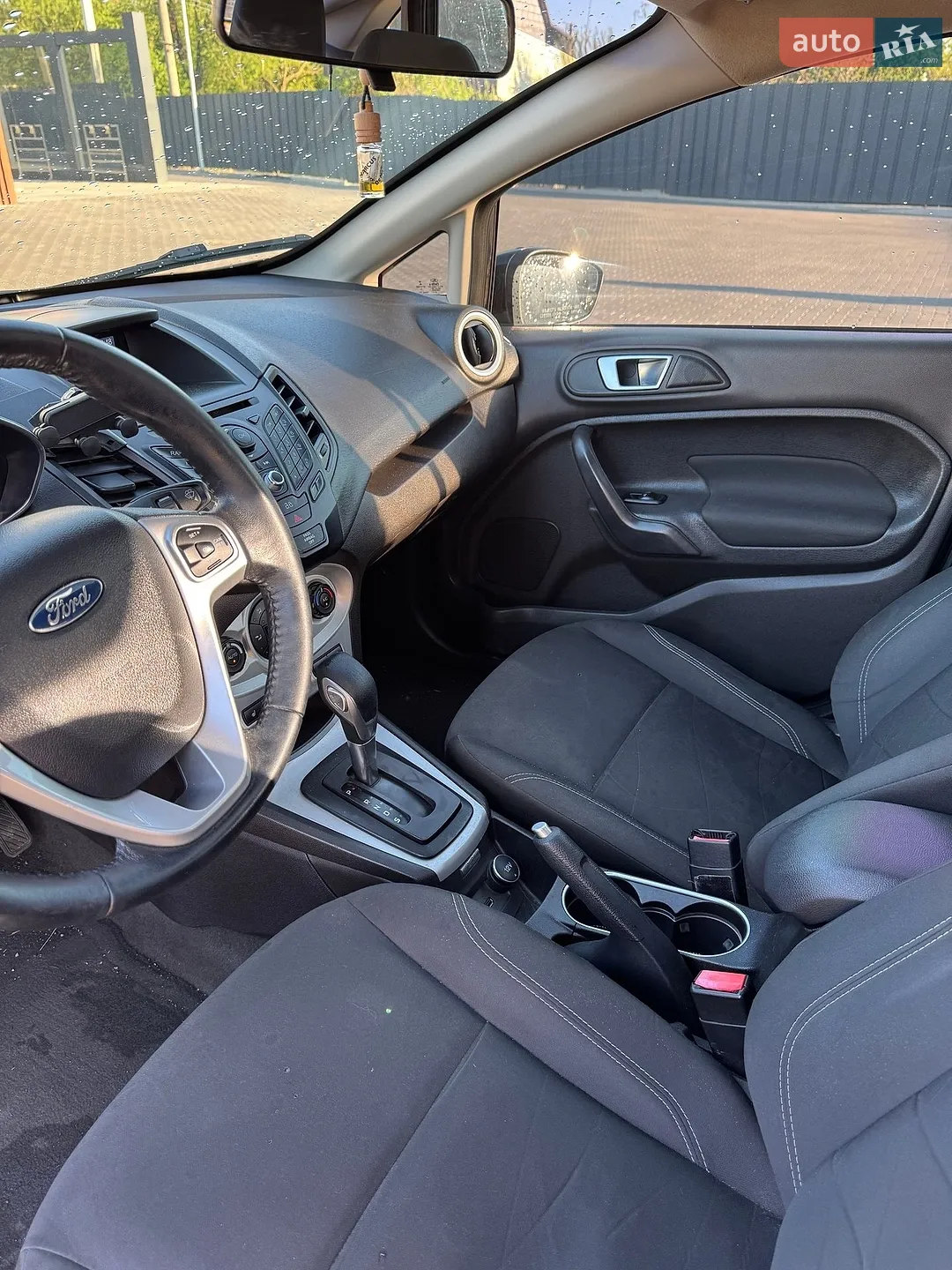 2014 Ford Fiesta - мініатюра 20