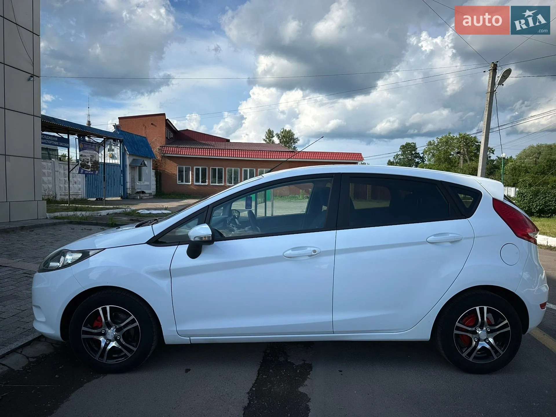 2010 Ford Fiesta - мініатюра 7
