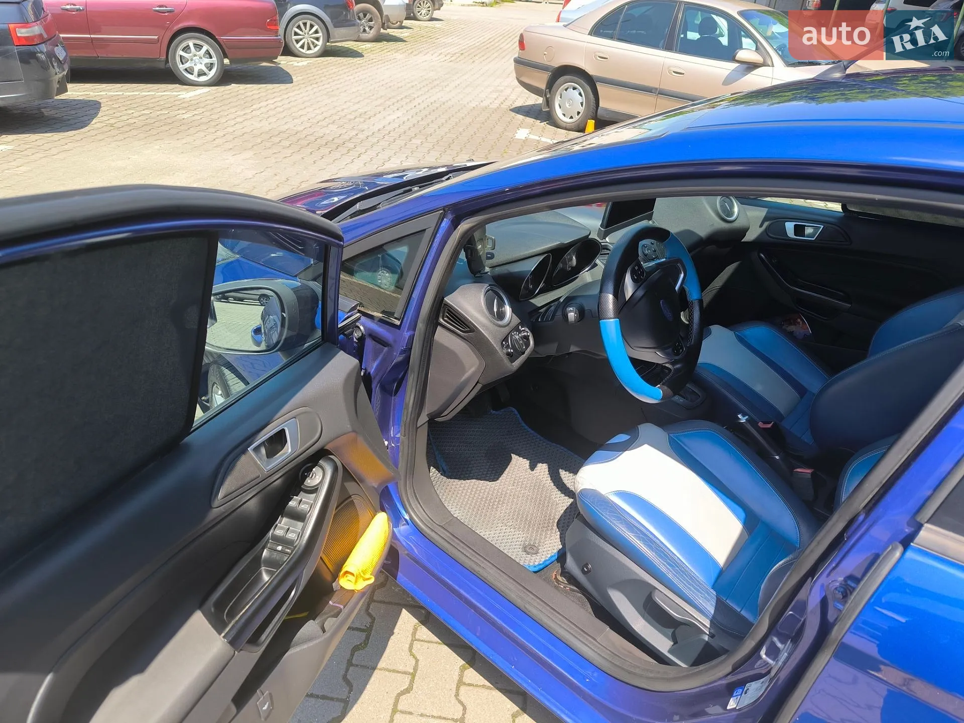 2015 Ford Fiesta - мініатюра 4