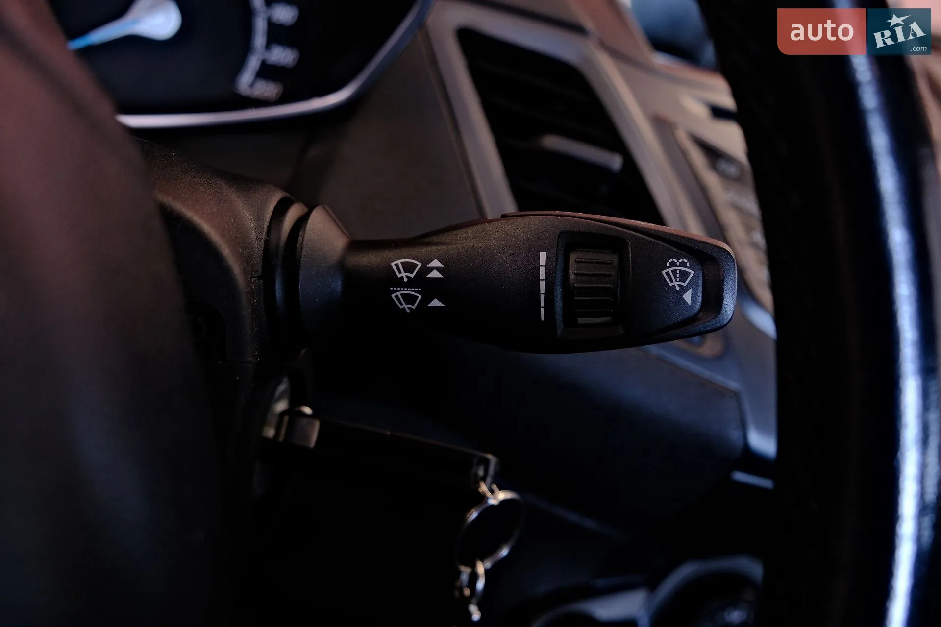 2013 Ford Fiesta - мініатюра 21