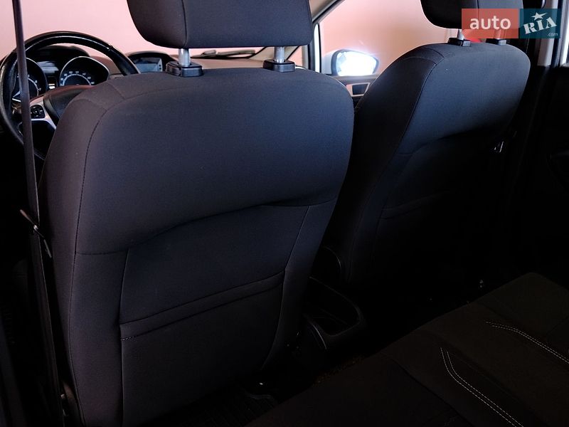 Хэтчбек Ford Fiesta 2013 в Одессе